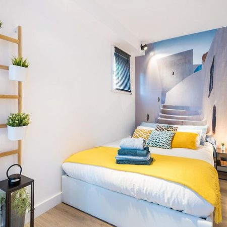 Super Chazelles - Metro - Hopitaux Lyon Sud Appartement Saint-Genis-Laval Buitenkant foto