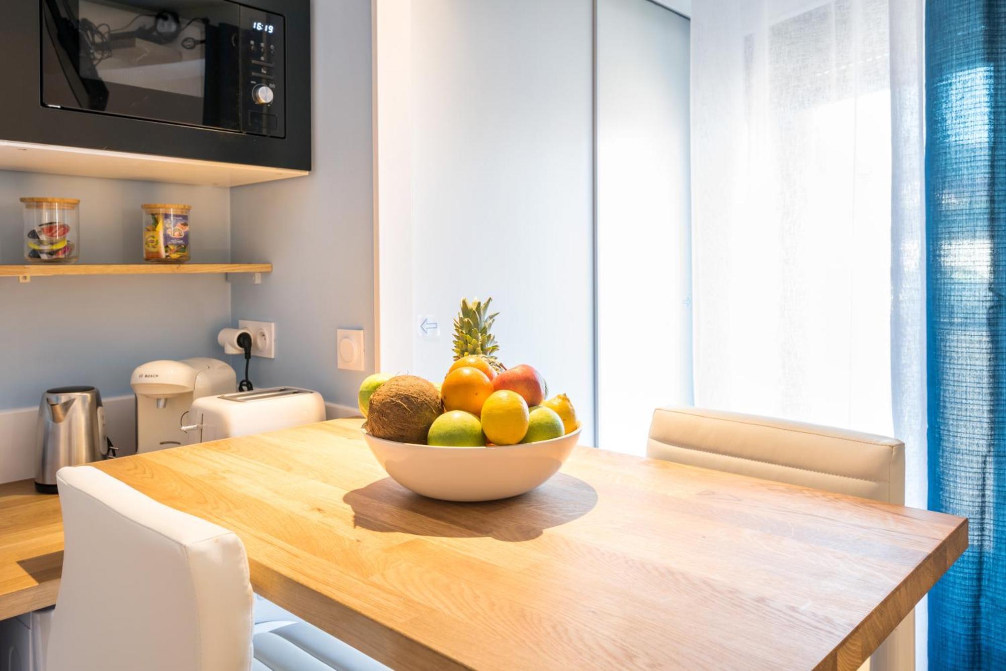 Super Chazelles - Metro - Hopitaux Lyon Sud Appartement Saint-Genis-Laval Buitenkant foto